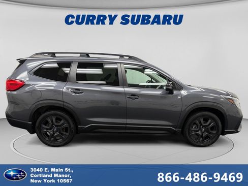 Used 2023 Subaru Ascent Onyx Edition AWD/4WD image 6