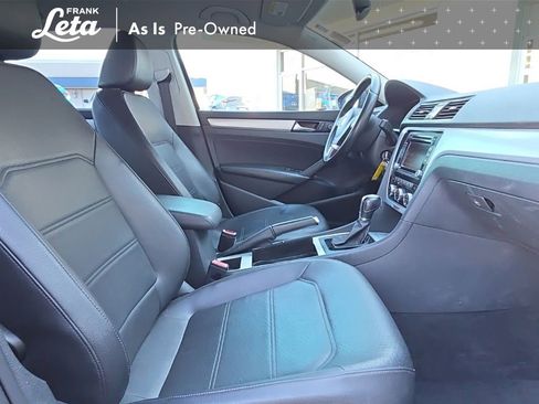Used 2012 Volkswagen Passat 2.5 SE image 19
