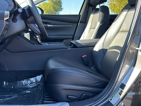 New 2026 MAZDA MAZDA3 2.5 Turbo Sedan w/Premium Plus image 18