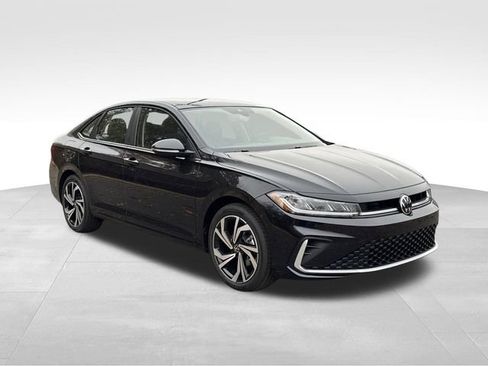 Used 2026 Volkswagen Jetta SEL FWD image 7