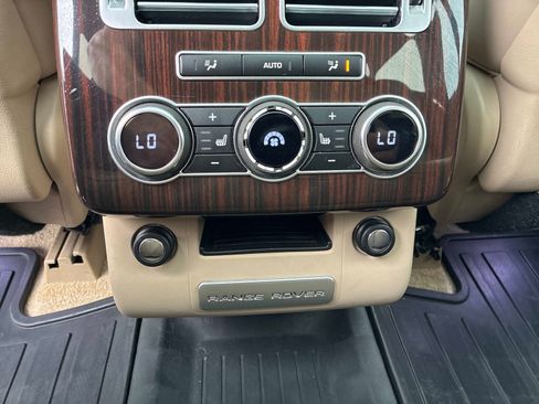 Used 2015 Land Rover Range Rover HSE AWD/4WD image 18