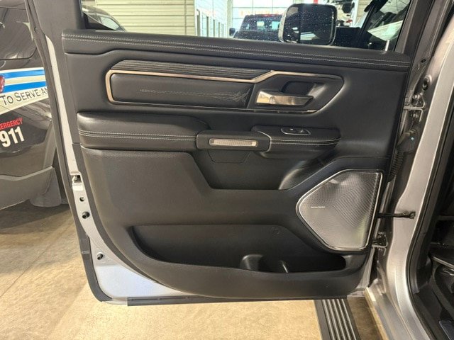 Used 2019 RAM 1500 Limited AWD/4WD image 23