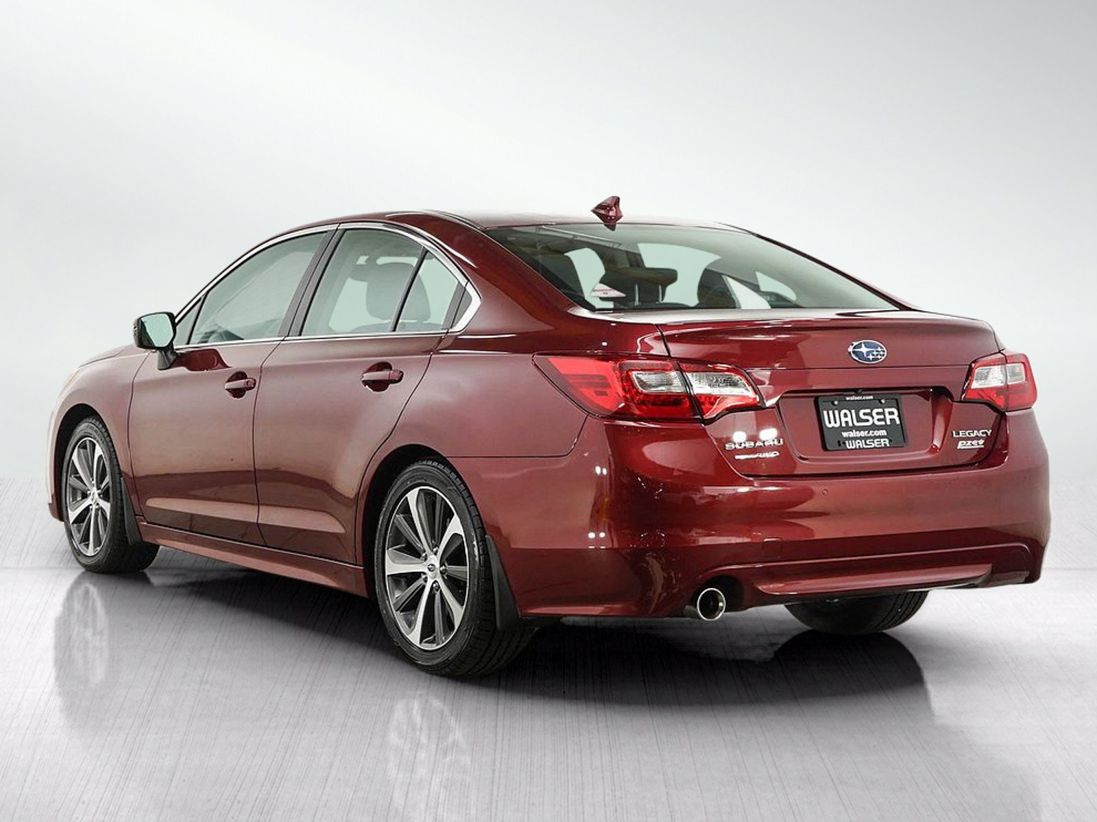 Used 2017 Subaru Legacy 2.5i Limited AWD/4WD image 4