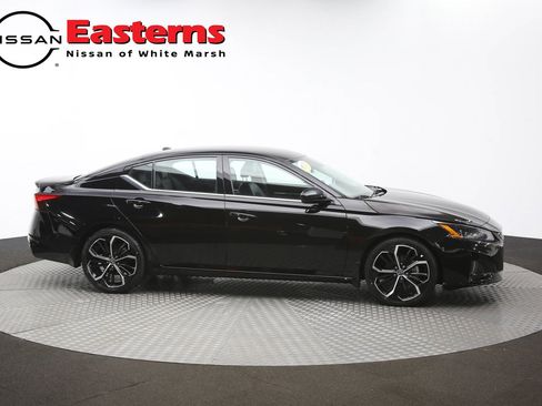 Used 2023 Nissan Altima 2.5 SR image 50