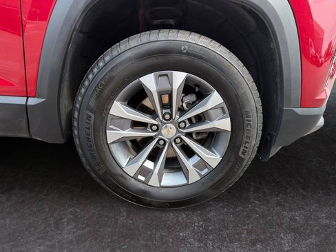 Used 2026 Chevrolet Equinox LT AWD/4WD image 28