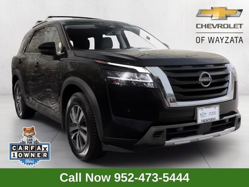 Used 2023 Nissan Pathfinder SL AWD/4WD image 1