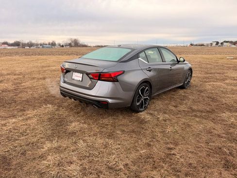 Used 2025 Nissan Altima 2.5 SR image 5