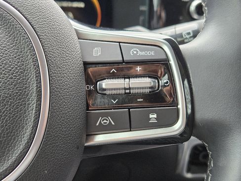 Certified 2023 Kia Sorento SX image 29