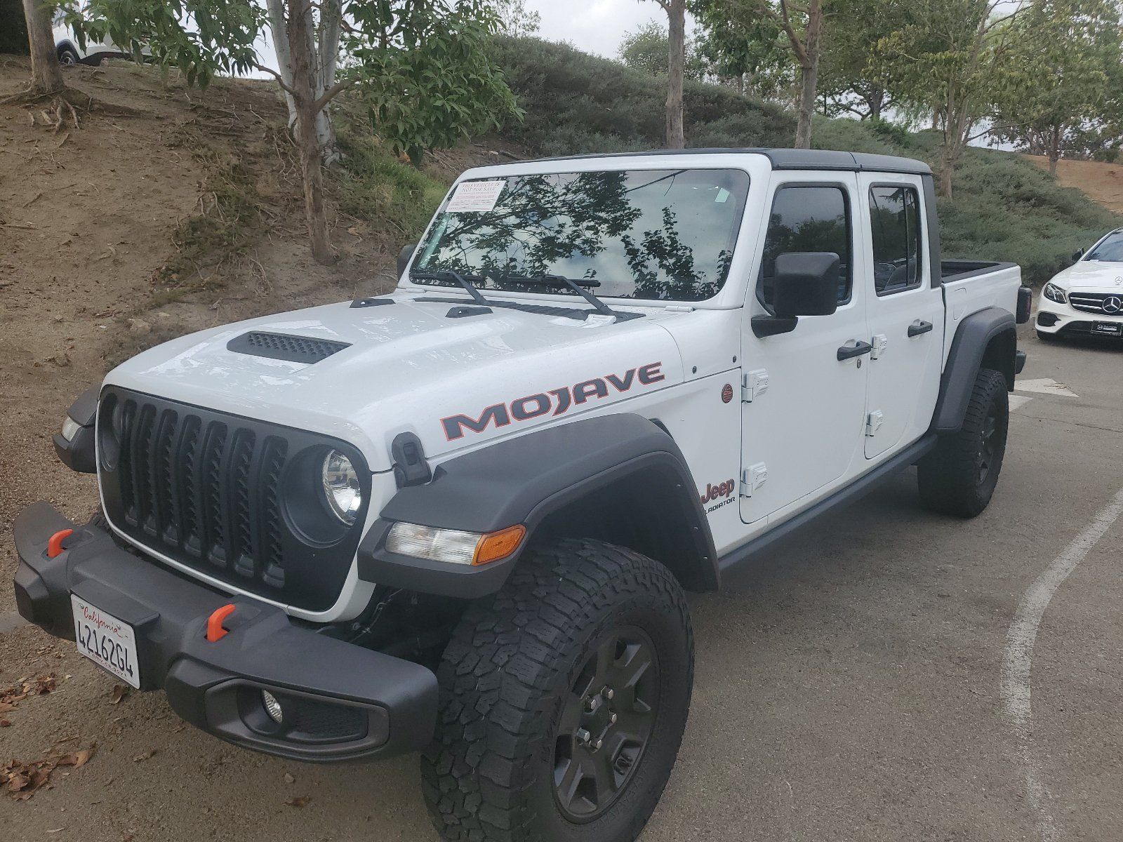 Used 2022 Jeep Gladiator Mojave AWD/4WD image 1