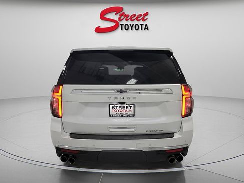 Used 2024 Chevrolet Tahoe Premier w/ Advanced Technology Package image 3