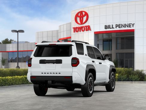 New 2026 Toyota 4Runner TRD Off-Road Premium AWD/4WD image 9