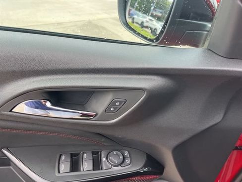 New 2026 Chevrolet Trax RS w/ Driver Confidence Package FWD image 15