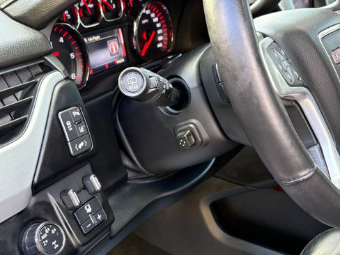 Used 2015 GMC Yukon SLT w/ Open Road Package image 14