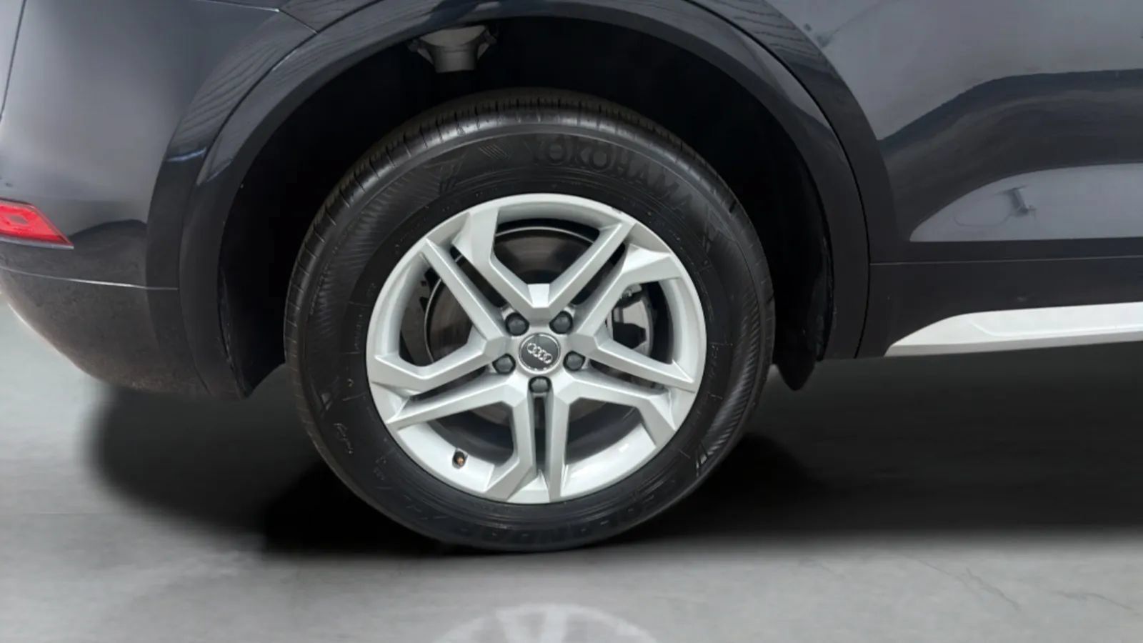 Used 2019 Audi Q5 2.0T Premium AWD/4WD image 27