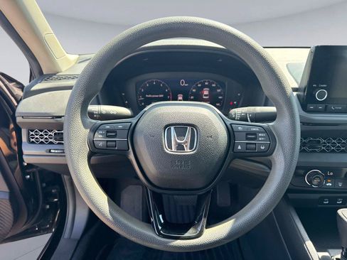 Certified 2023 Honda Accord LX image 23