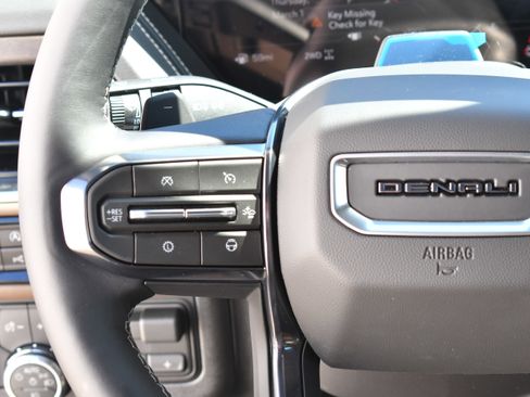 New 2026 GMC Yukon XL Denali Ultimate w/ LPO, Floor Liner Package image 23