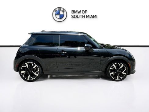 Used 2025 MINI Cooper S FWD image 8