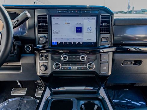 Used 2024 Ford F250 Lariat w/ Lariat Ultimate Package image 22