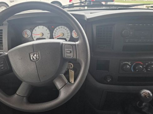 Used 2007 Dodge Ram 1500 Truck ST RWD image 16