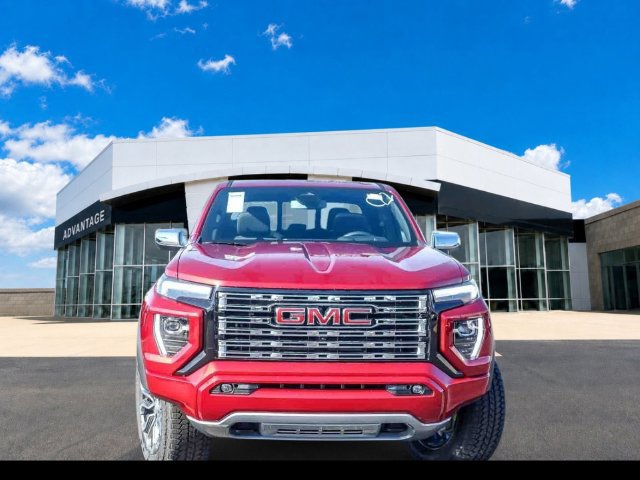 New 2026 GMC Canyon Denali AWD/4WD image 4