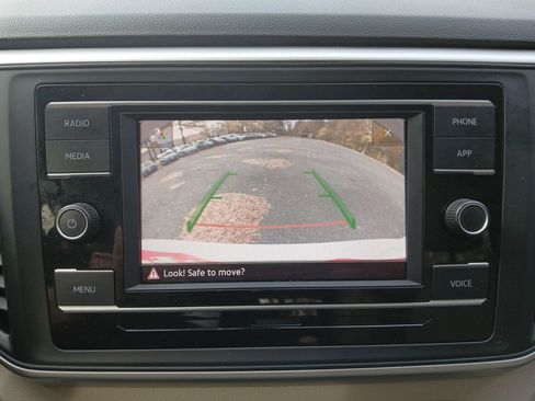 Used 2022 Volkswagen Atlas SE image 19