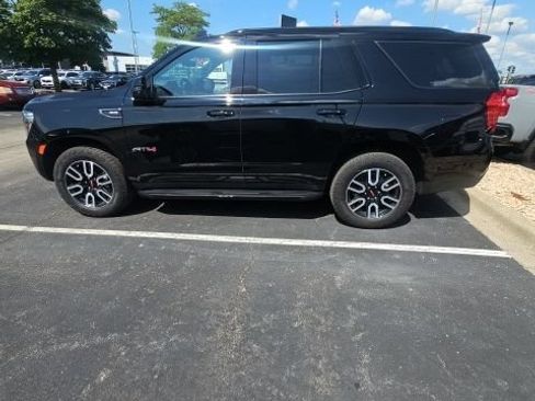 Certified 2024 GMC Yukon AT4 w/ Technology Package AWD/4WD image 6