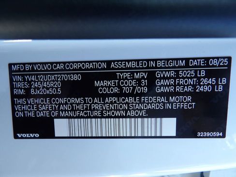 New 2026 Volvo XC40 B5 Ultra w/ Protection Package Premier AWD/4WD image 34