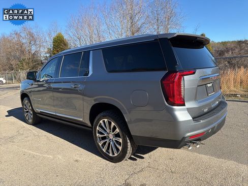 Used 2022 GMC Yukon XL Denali w/ Max Trailering Package image 4