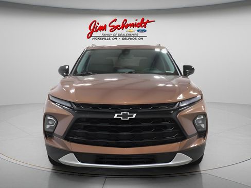 Used 2023 Chevrolet Blazer LT w/ Convenience Package AWD/4WD image 3