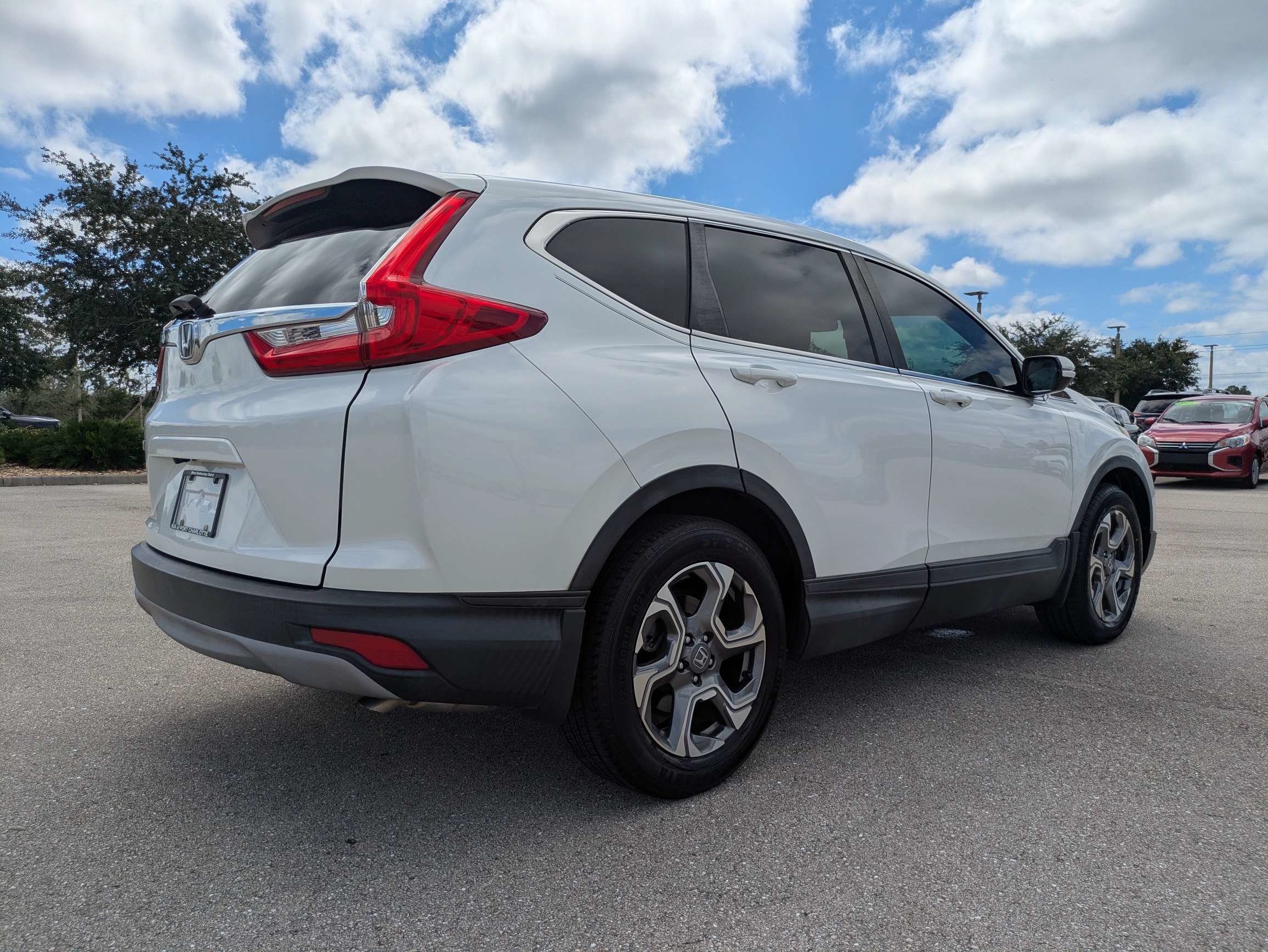Used 2019 Honda CR-V EX image 4