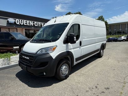 Used 2025 RAM ProMaster 2500 w/ Convenience Group
