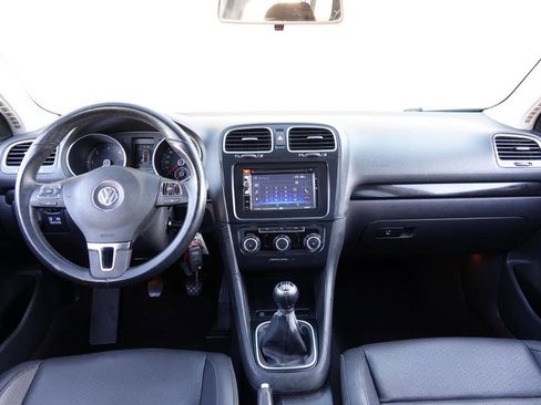 Used 2010 Volkswagen Jetta TDI FWD image 52