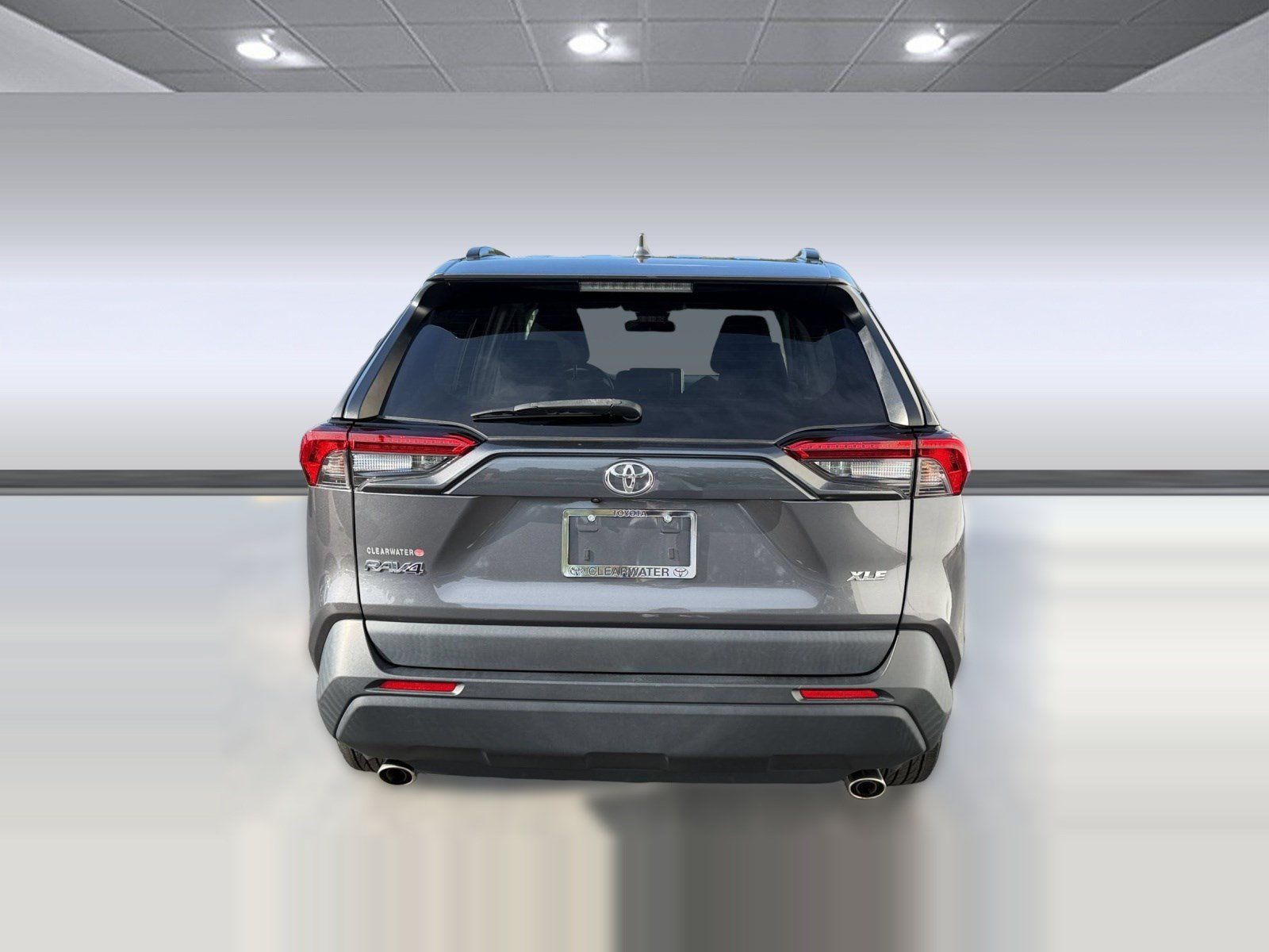 Used 2023 Toyota RAV4 XLE w/ Convenience Package FWD image 10