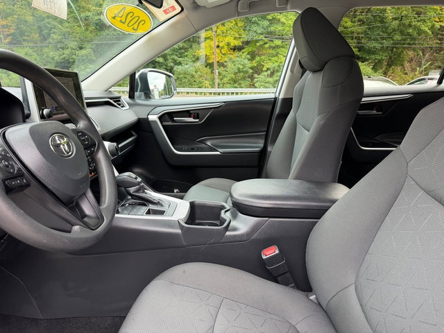 Certified 2024 Toyota RAV4 XLE AWD/4WD image 15