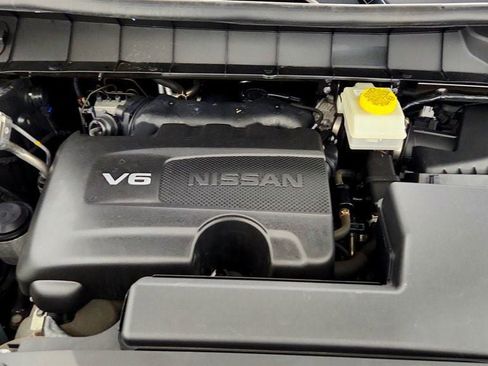 Used 2022 Nissan Pathfinder SV AWD/4WD image 26