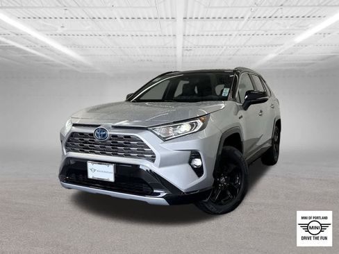 Used 2019 Toyota RAV4 XSE image 1