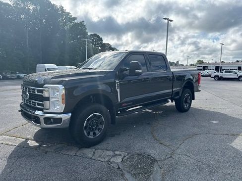 Used 2024 Ford F250 XLT w/ Tremor Off-Road Package AWD/4WD image 8
