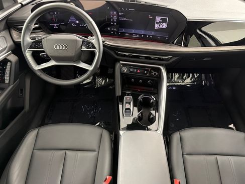 Used 2025 Audi Q5 Premium Plus w/ Premium Plus AWD/4WD image 12