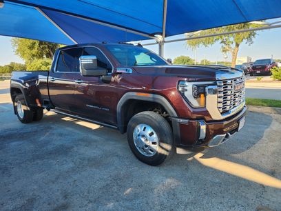 Used 2024 GMC Sierra 3500 Denali w/ Denali Reserve Package