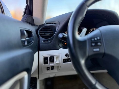Used 2010 Lexus IS 250C image 20