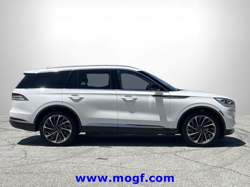Used 2022 Lincoln Aviator Reserve w/ Equipment Group 201A AWD/4WD image 31
