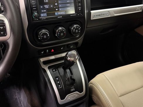Used 2015 Jeep Compass Limited FWD image 13