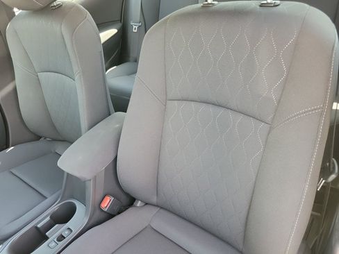 Used 2026 Toyota Corolla LE FWD image 7