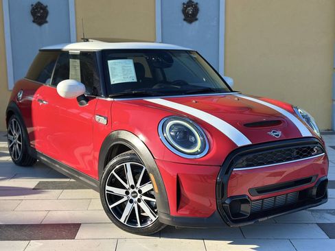 Used 2022 MINI Cooper S image 14