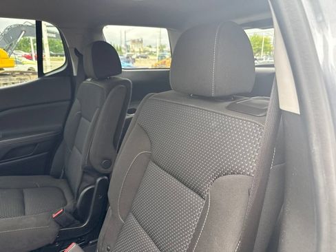 Used 2020 GMC Acadia SLE w/ Driver Convenience Package FWD image 25