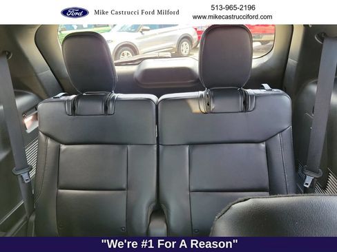 Certified 2020 Ford Explorer XLT w/ Equipment Group 202A AWD/4WD image 26