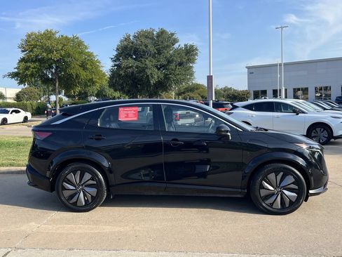 Used 2023 Nissan Ariya FWD image 3