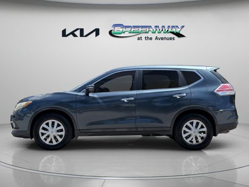 Used 2014 Nissan Rogue S FWD image 4