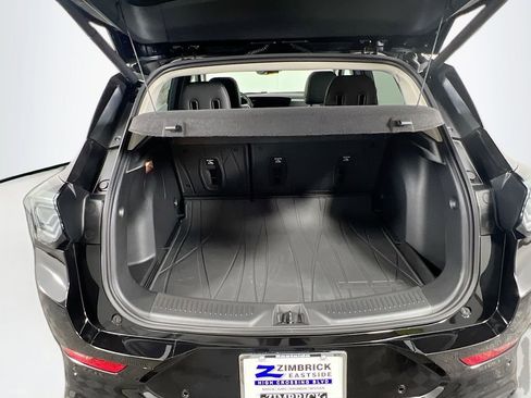 New 2025 Buick Encore GX Avenir w/ Avenir Technology Package image 23