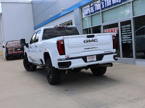 New 2026 GMC Sierra 2500 Denali w/ Denali Reserve Package AWD/4WD image 56